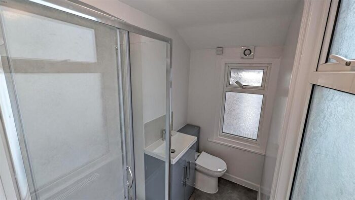 2 Bedroom Flat To Rent In Albert Road, Southsea, PO5