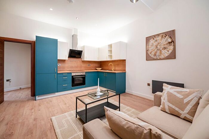 1 Bedroom Flat To Rent In Flat, Crompton Street, Bury, BL9
