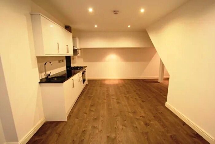 1 Bedroom Flat To Rent In Astoria Walk, Brixton, SW9