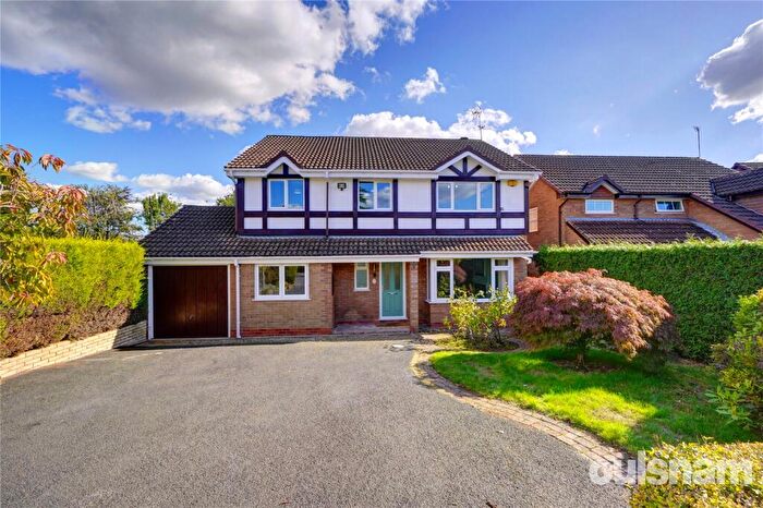 6 Bedroom Detached House For Sale In Fairways Drive, Blackwell, Bromsgrove, Worcestershire, B60