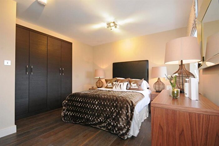 3 Bedroom Flat To Rent In Boydell Court, St Johns Wood Park, London, NW8