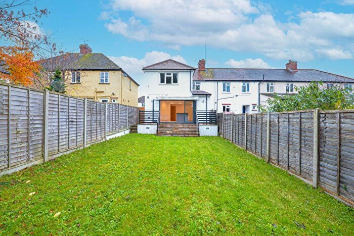 4 Bedroom End Of Terrace House To Rent In Canterbury Road, Guildford, GU2