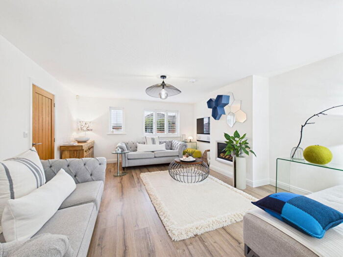 3 Bedroom Detached House For Sale In Aughton Park Drive, Aughton, L39