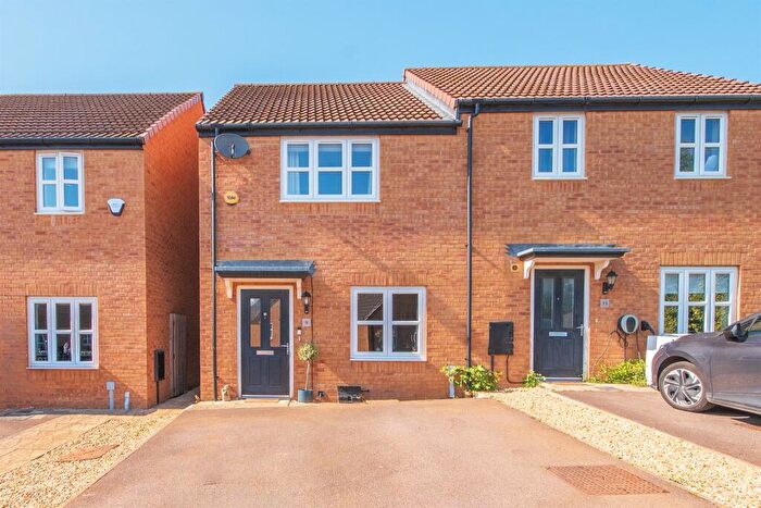 2 Bedroom Semi-Detached House For Sale In Pintail Close, Burton Latimer, Kettering, NN15