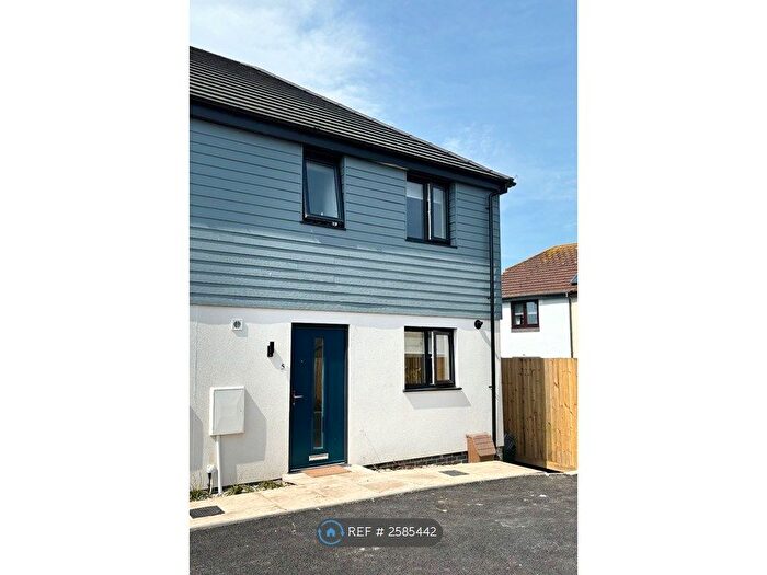 3 Bedroom Semi-Detached House To Rent In Summercross Gardens, Dartmouth, TQ6