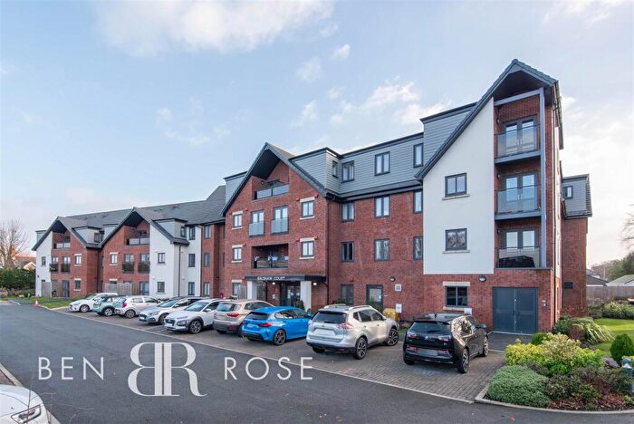 2 Bedroom Flat To Rent In Burlington Gardens, Leyland, PR25