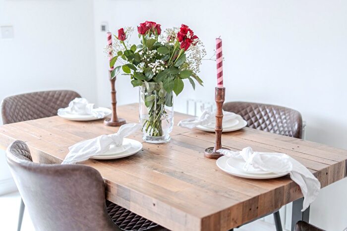 4 Bedroom Town House For Sale In Kingdom Court, Chepstow, NP16