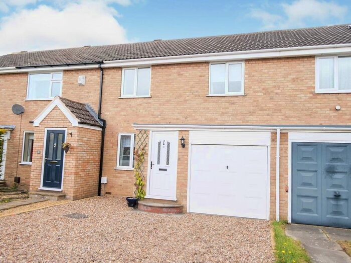 Houses for sale & to rent in YO32 3LR, Station Road,,Haxby And