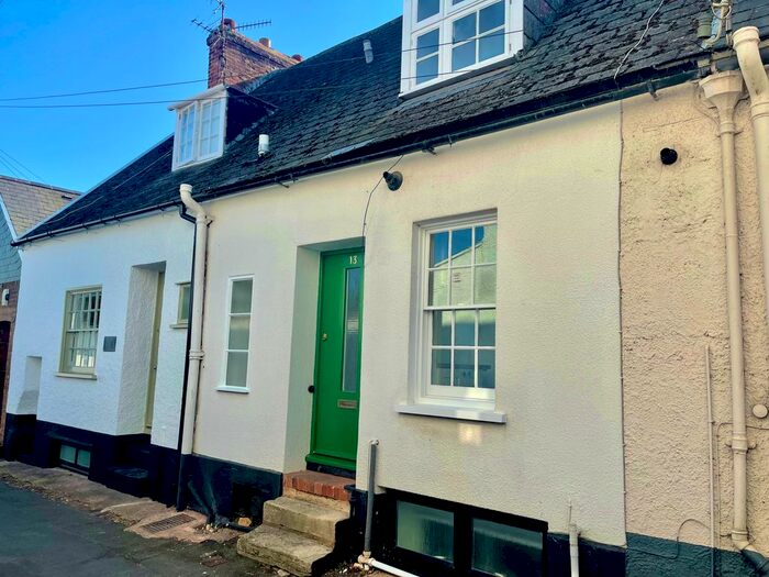 2 Bedroom Maisonette To Rent In Monmouth Hill, Topsham, Exeter, EX3