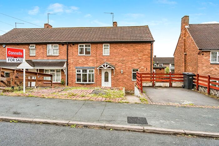 3 Bedroom Semi-Detached House For Sale In Ashfield Crescent, Dudley, DY2