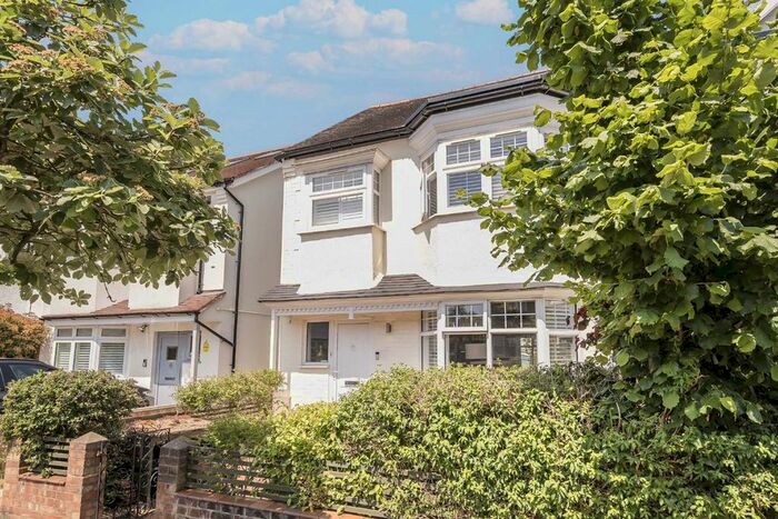 4 Bedroom Property To Rent In Somerton Avenue, Richmond, TW9