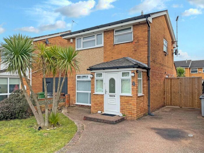 3 Bedroom Detached House To Rent In Rake Hey Close, Moreton, Wirral, CH46