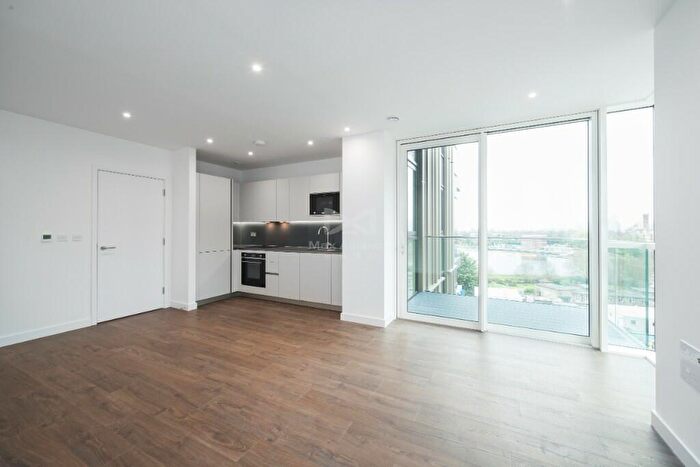 1 Bedroom Flat For Sale In Hartingtons Court, Woodberry Down, Coster Avenue, London, N4