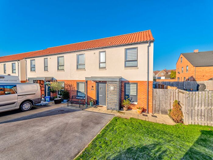 2 Bedroom Semi-Detached House For Sale In Taiga Place, Rhodesia, Worksop, S80