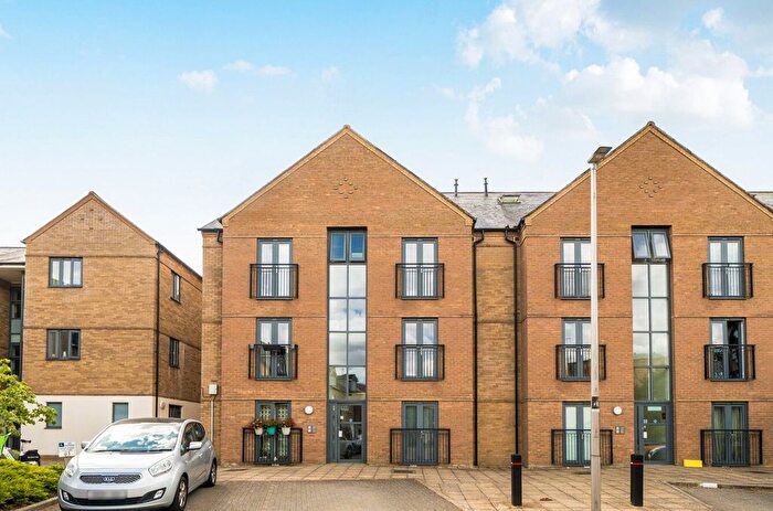 2 Bedroom Flat For Sale In Felsted, Caldecotte, Milton Keynes, MK7