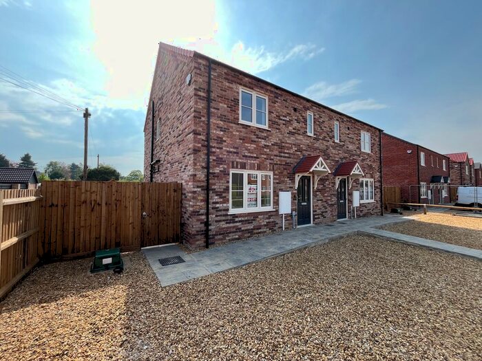 3 Bedroom Semi-Detached House To Rent In Tinsley Close, Deeping St Nicholas, PE11