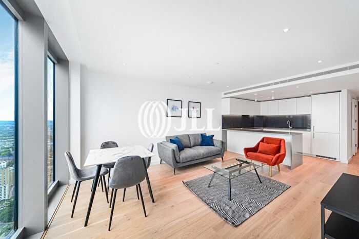 1 Bedroom Flat To Rent In Landmark Pinnacle, Marsh Wall, E14