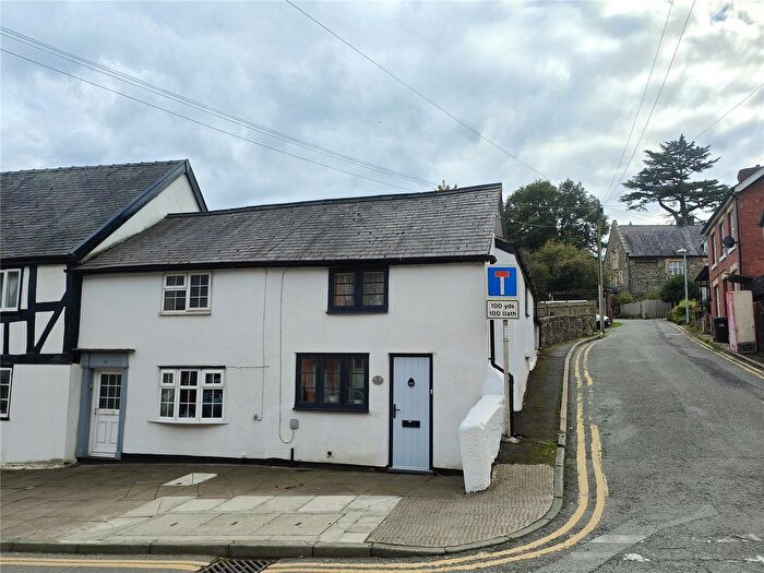 2 Bedroom End Of Terrace House To Rent In Mount Street, Welshpool, Powys, SY21