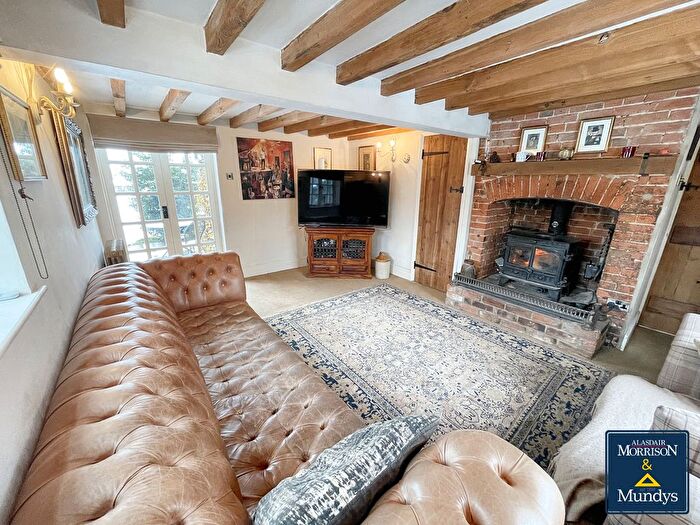 4 Bedroom Detached House For Sale In Manor Lane, Shelford, Nottingham, NG12