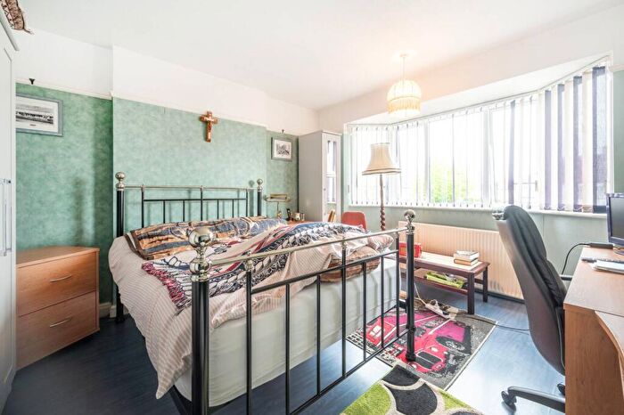 3 Bedroom Semi-Detached House For Sale In West End Road, Ruislip, HA4