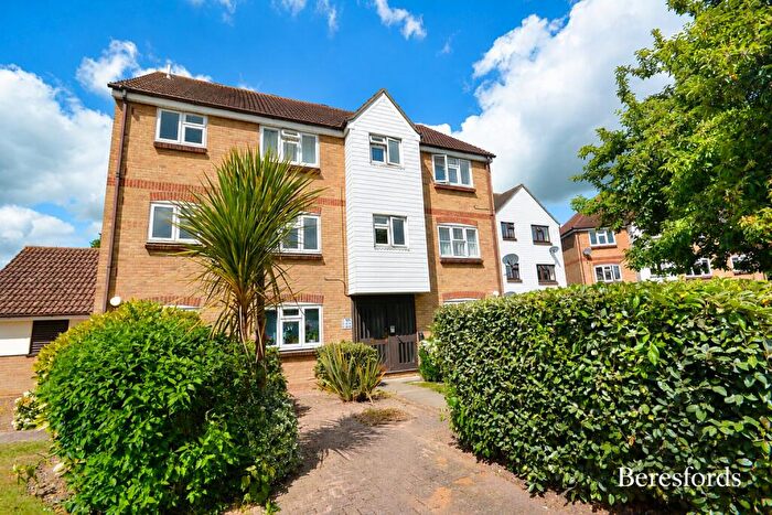 2 Bedroom Apartment To Rent In Redmayne Drive, CM2