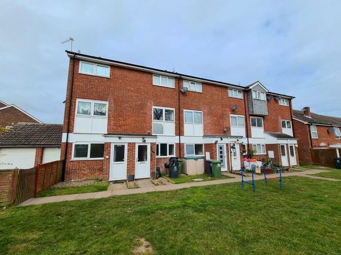 2 Bedroom Apartment To Rent In Marlborough Green Crescent, Martham, Great Yarmouth, NR29