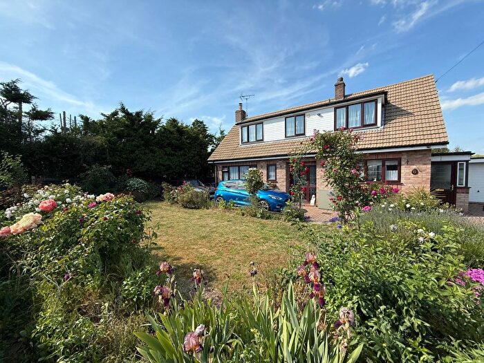 3 Bedroom Bungalow For Sale In Short Lane, Feltwell, Thetford, IP26