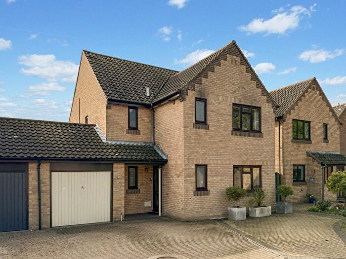 3 Bedroom Detached House For Sale In Squires Lane, Martlesham Heath, Ipswich, IP5