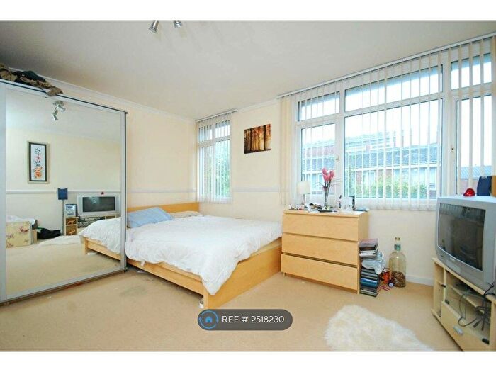4 Bedroom End Of Terrace House To Rent In Lenthorp Road, London, SE10