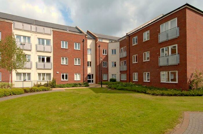 2 Bedroom Apartment To Rent In Beech Road, Headington, OX3