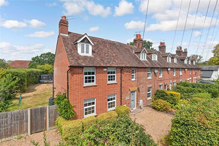 5 Bedroom End Of Terrace House For Sale In The Common, Sissinghurst, Cranbrook, Kent, TN17