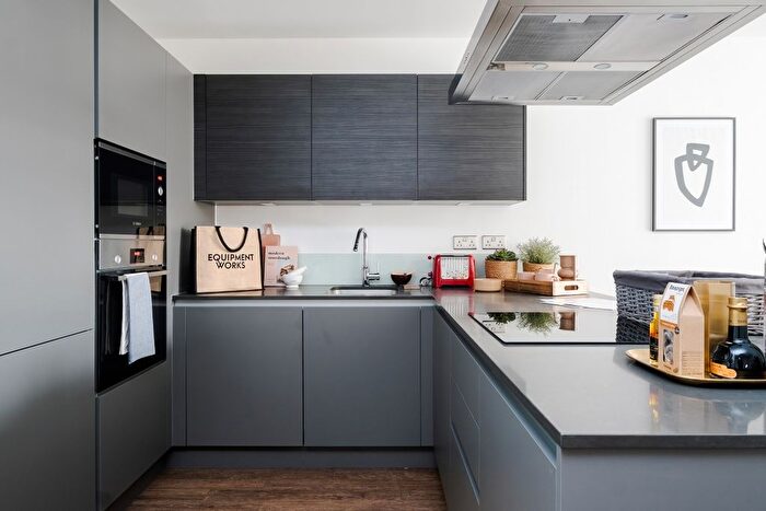 3 Bedroom Flat To Rent In Equipment Works, Vanguard Way, Walthamstow, E17