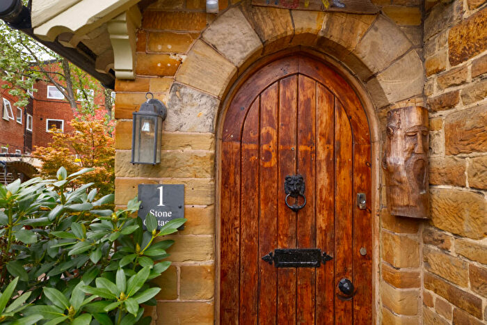 3 Bedroom Semi-Detached House For Sale In Blackbridge Lane, Horsham, RH12