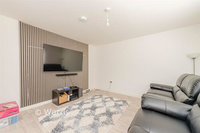 3 Bedroom Detached House For Sale In Brick Kiln Way, Rainham, Gillingham, Kent, ME8