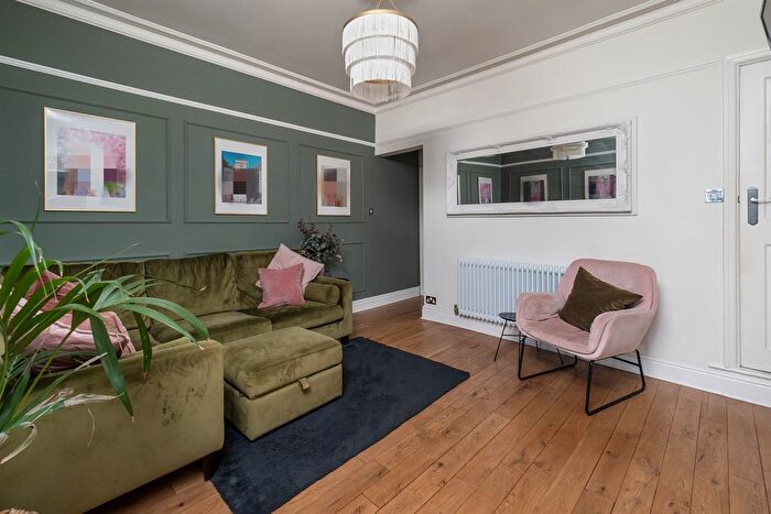 3 Bedroom End Of Terrace House For Sale In Heyes Lane, Alderley Edge, SK9