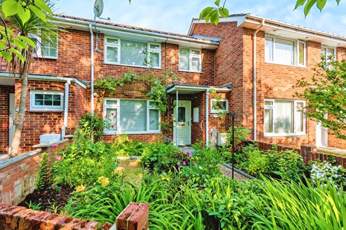 3 Bedroom Terraced House For Sale In Danebury Way, Nursling, Southampton, SO16