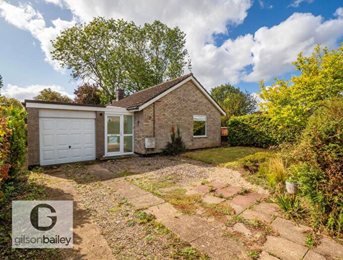 3 Bedroom Detached Bungalow For Sale In Beverley Road, Brundall, NR13