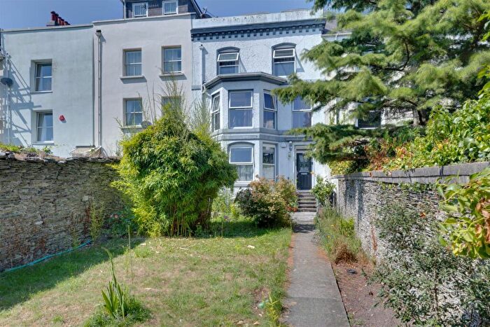 3 Bedroom Apartment For Sale In Albert Road, Stoke, PL2