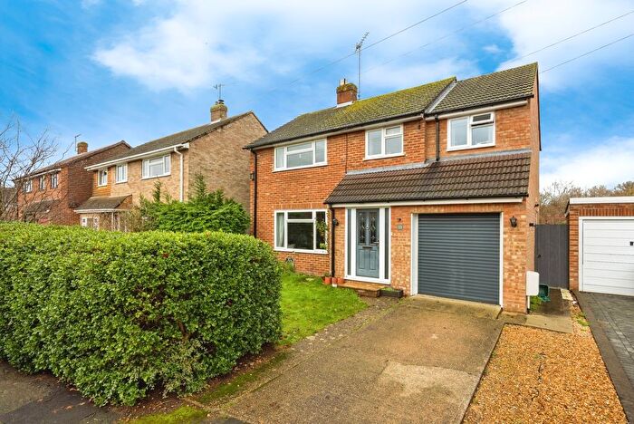 4 Bedroom Detached House For Sale In Long Gore, Godalming, Surrey, GU7