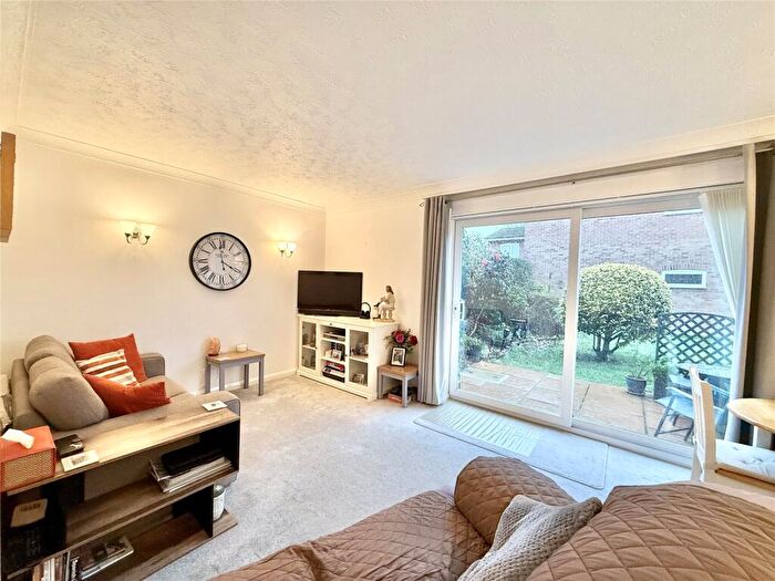2 Bedroom Apartment For Sale In Waterford Place, Highcliffe On Sea, Christchurch, Dorset, BH23
