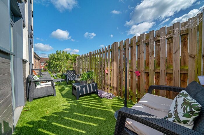 2 Bedroom Flat For Sale In Deepak House, Garratt Lane, London, SW17