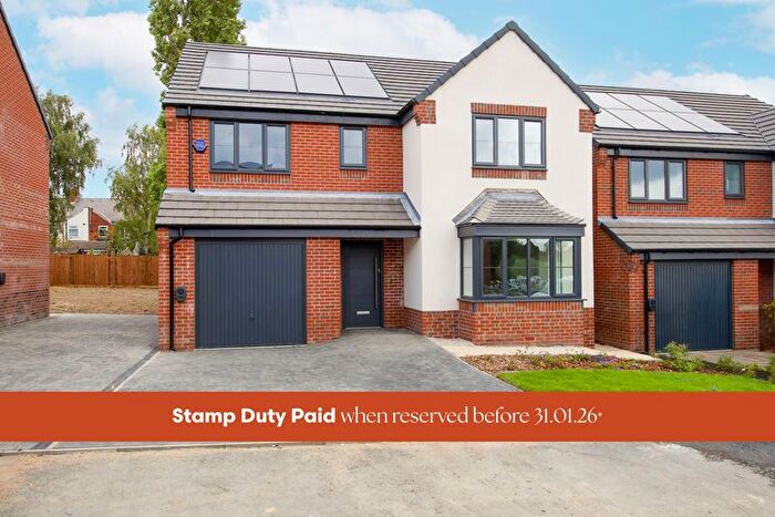 4 Bedroom Detached House For Sale In Abbott, Oakham Grange, Chesterfield, S44