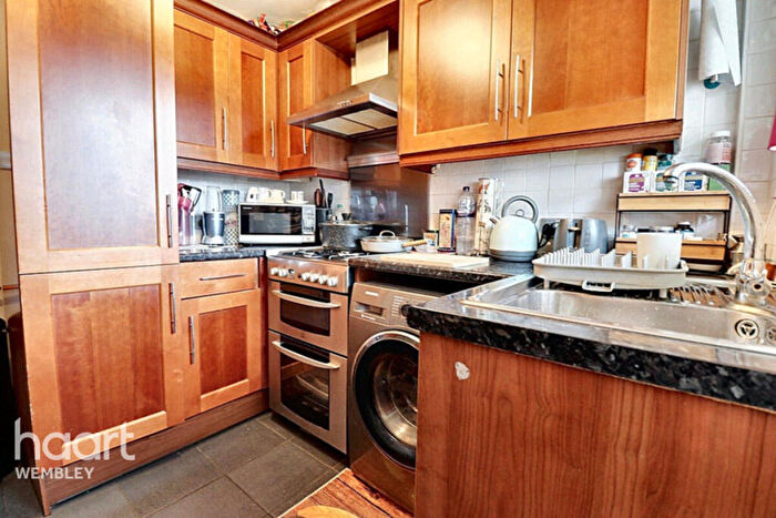 1 Bedroom Maisonette To Rent In Reets Farm Close, London, NW9