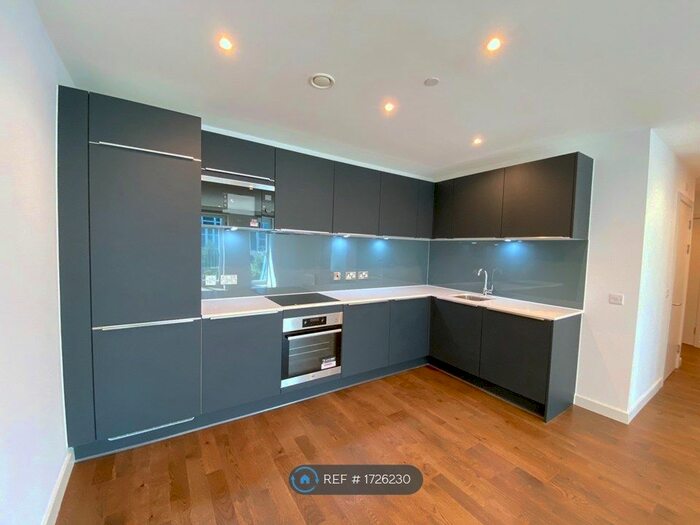 1 Bedroom Flat To Rent In Novella Apartments, Salford, M3