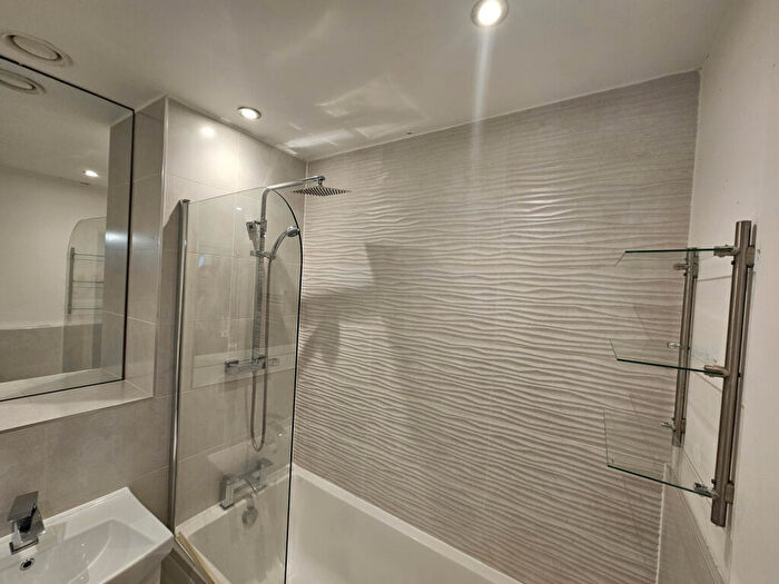 1 Bedroom Flat To Rent In South Road, Luton, LU1