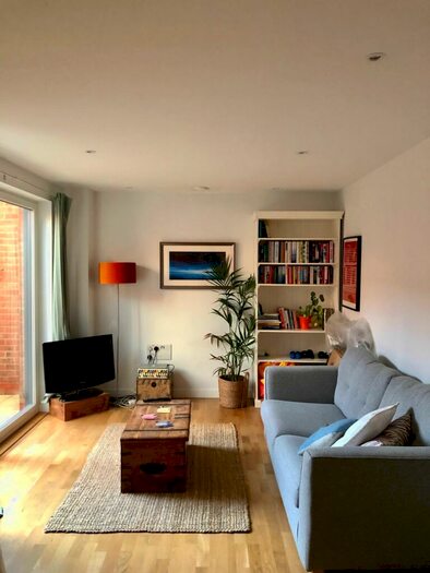 1 Bedroom Flat To Rent In Station House, Carriage Way, London, SE8