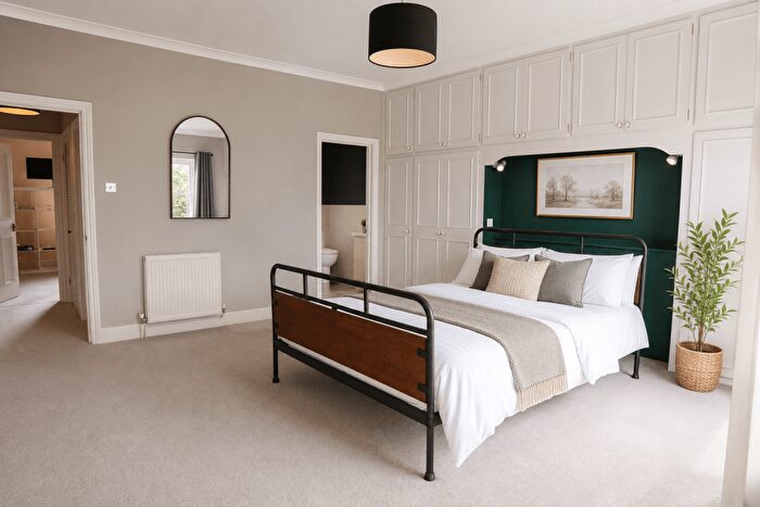 2 Bedroom Flat To Rent In Tf Pembroke Road, BS8