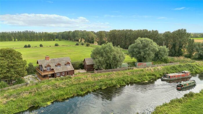 8 Bedroom Detached House For Sale In Hayland Drove, West Row, Bury St. Edmunds, Suffolk, IP28