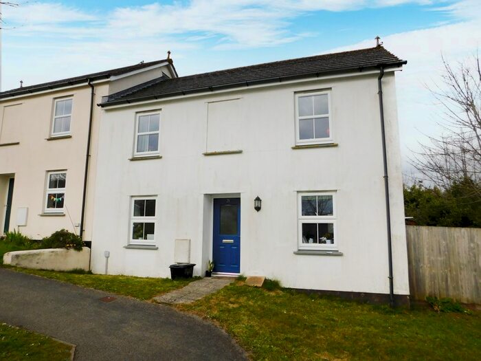 3 Bedroom SemiDetached House For Sale In Pentowan Gardens, Loggans