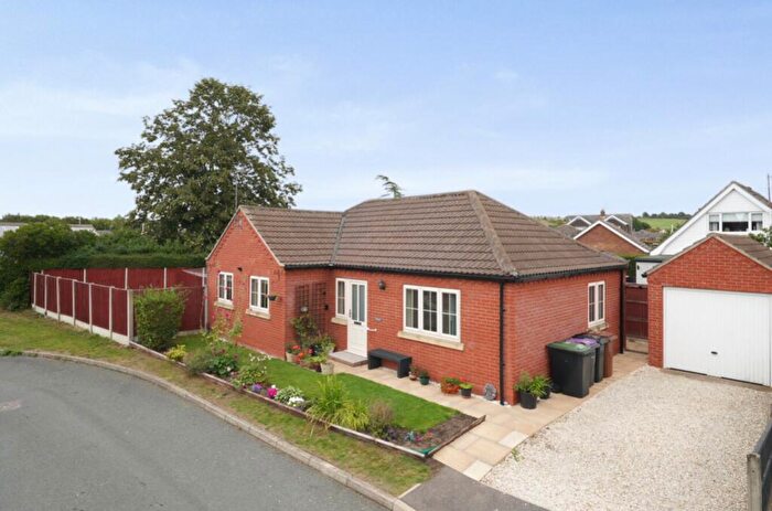 2 Bedroom Detached Bungalow For Sale In Mulberry Close, LN5